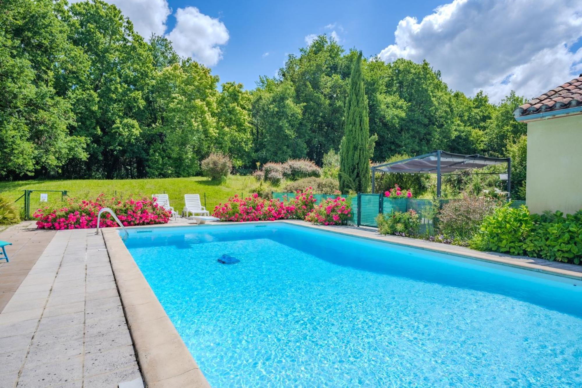 Gites La Bakenia Villeneuve-sur-Lot Exterior foto