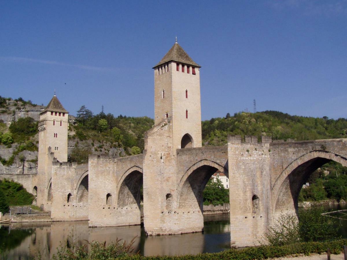 Gites La Bakenia Villeneuve-sur-Lot Exterior foto